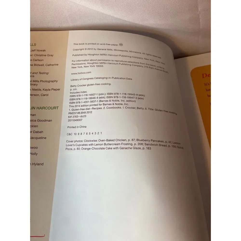 Betty Crocker Gluten Free cooking‎ cookbook.